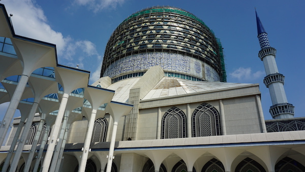 narui.my blue mosque 1